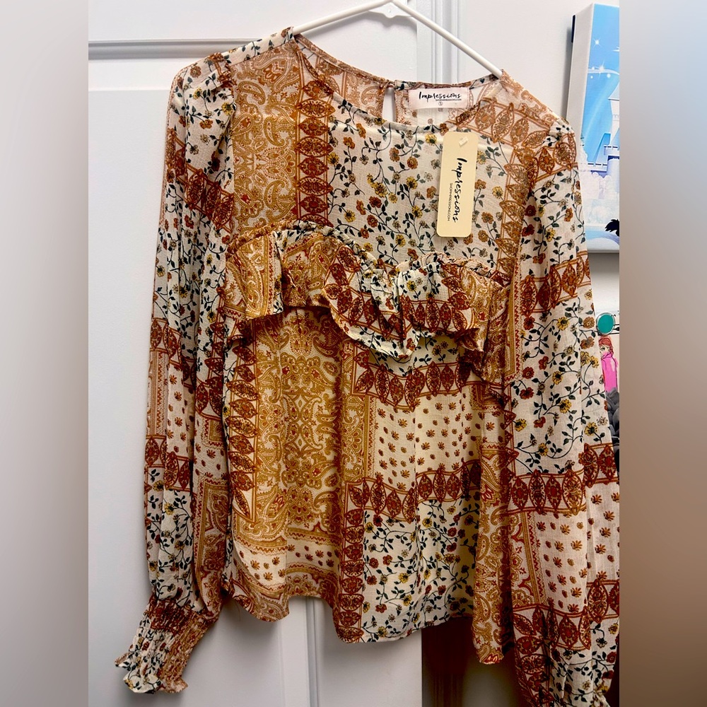 NWT Impressions Boutique Floral Blouse